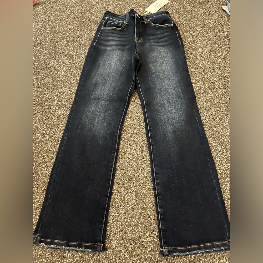 Womens new risen jeans size 3/26